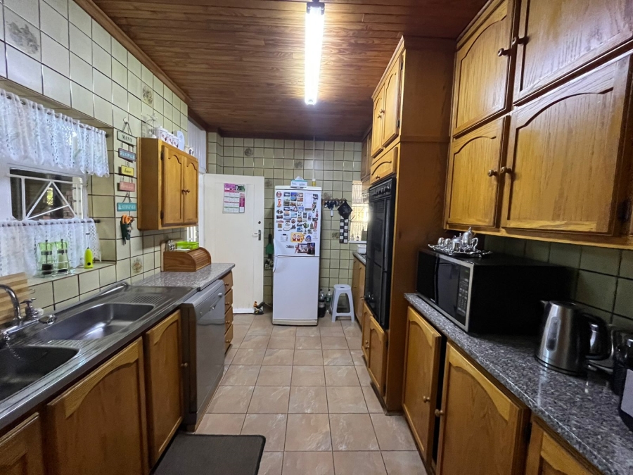 5 Bedroom Property for Sale in Bedelia Free State